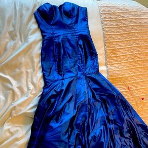 Blue Scalloped Strapless Mermaid Evening Gown
